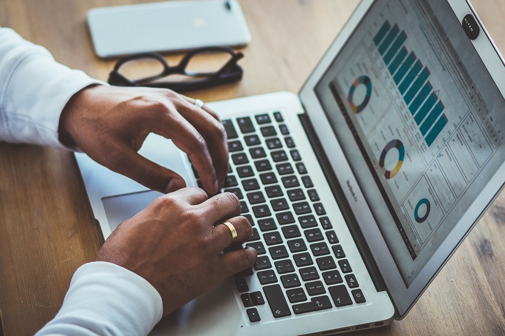 Top ESG Data Providers & Best ESG Data Sources 2025