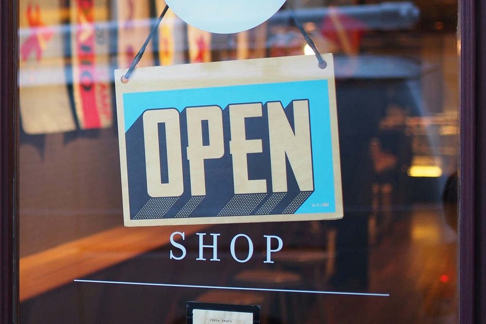 The retail banking industry benefits from AI integration