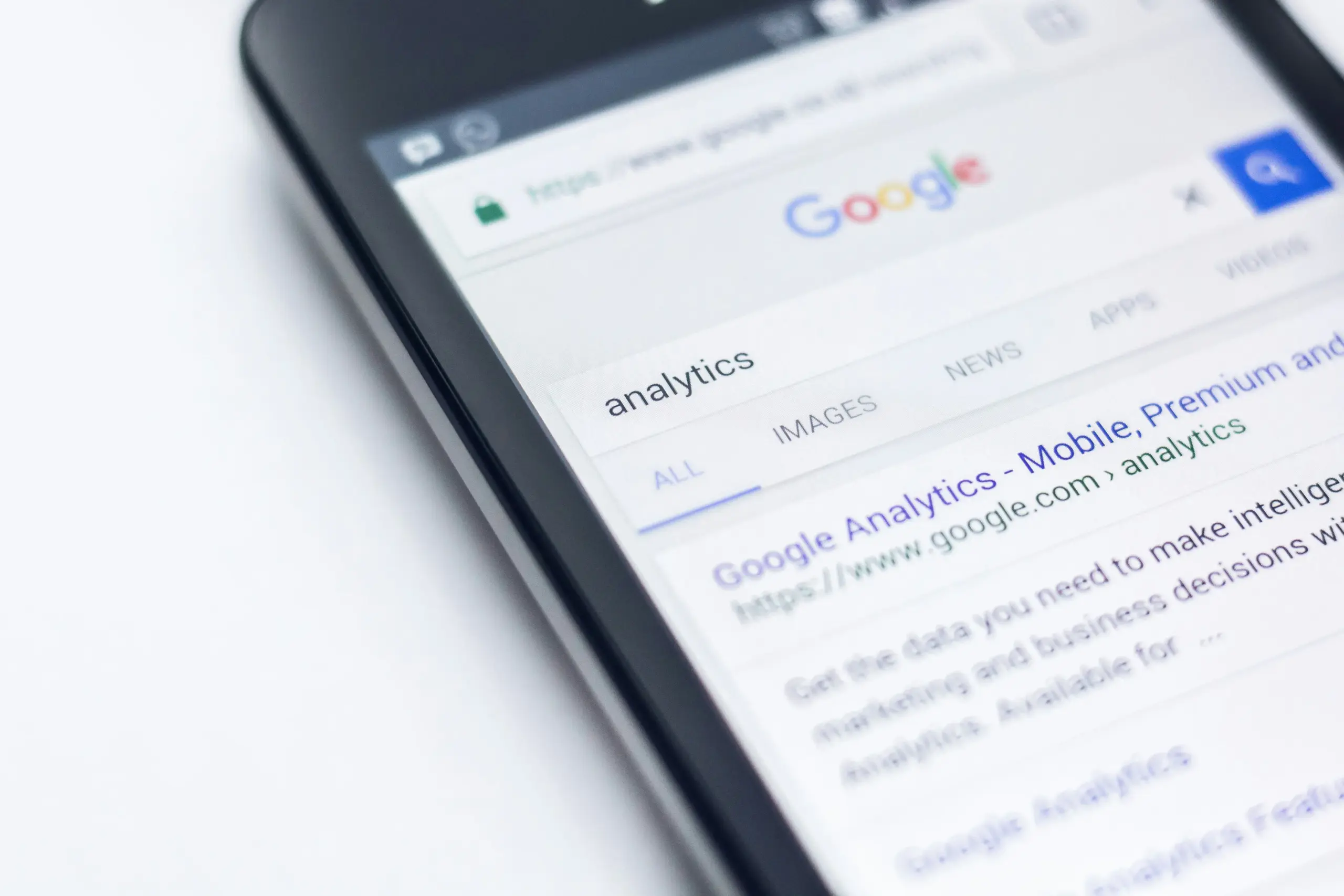 Website search and support content